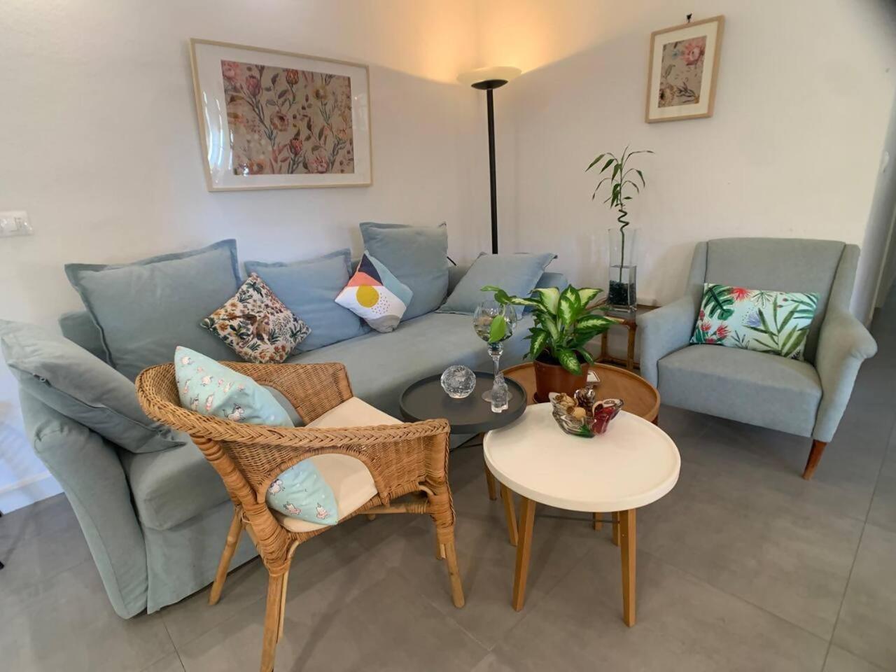 Mundo Nuevo Malaga Centro Apartment Luaran gambar