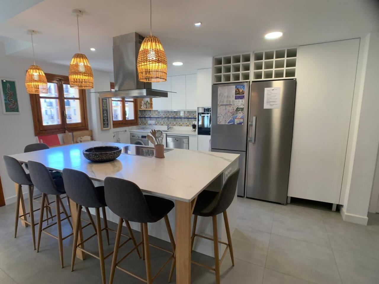 Mundo Nuevo Malaga Centro Apartment Luaran gambar